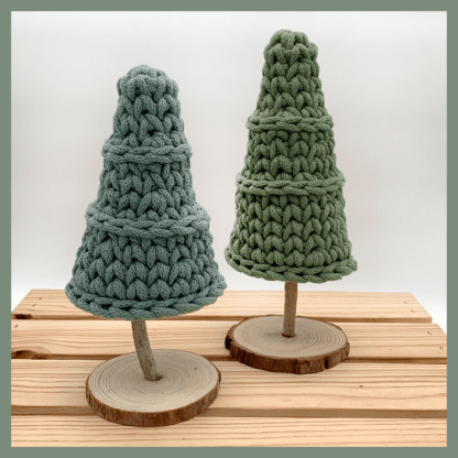 Tannenbaum mit Holzscheibe